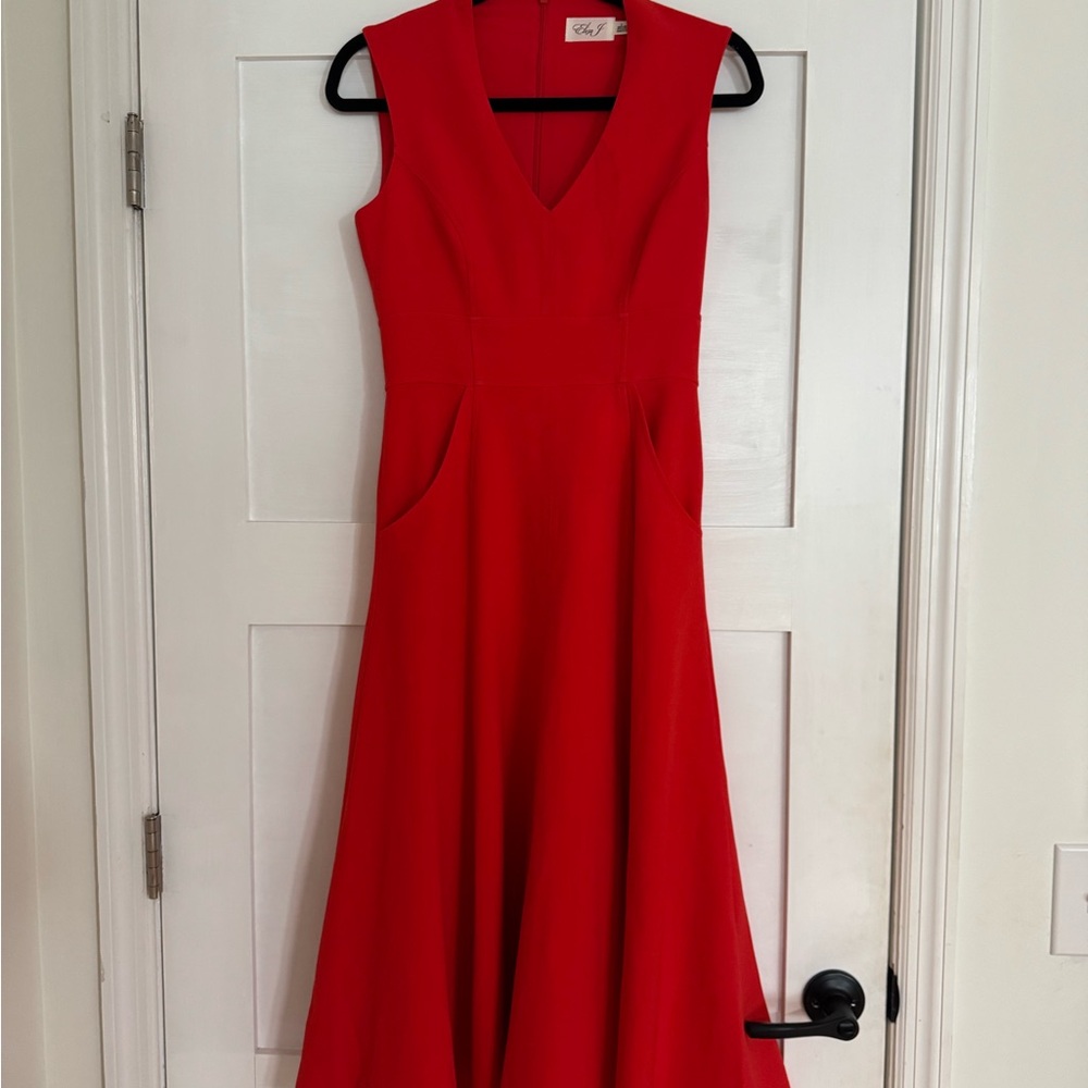 Eliza J Scarlet Sleeveless Midi Dress